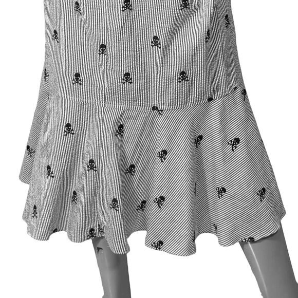 Finley Skull & Crossbones Embroidered Seersucker Wrap Dress Size 4 Pirate Ruffle - Picture 5 of 10
